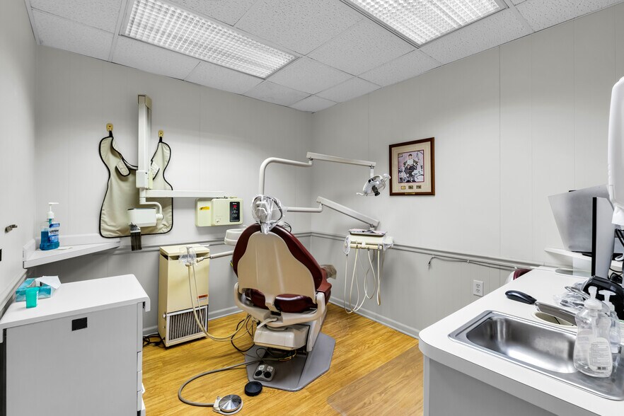 More Photos Of 1810 Washington Blvd, Easton Office Residential For Sale