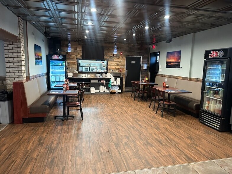 More Photos Of 1825 Acushnet Ave, New Bedford Restaurant For Sale