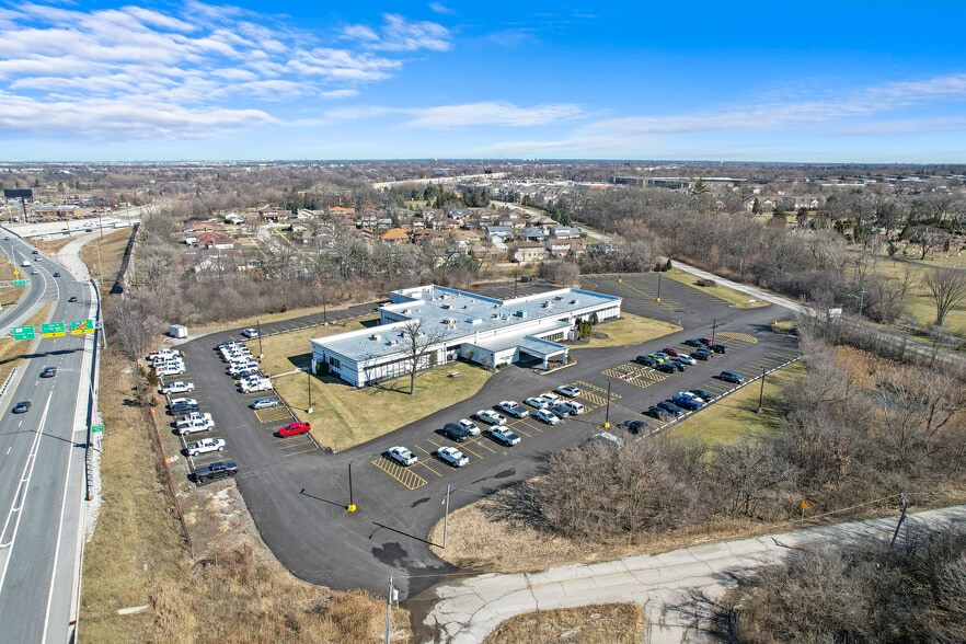 More Photos Of 9050 W 81st St, Justice Medical For Lease