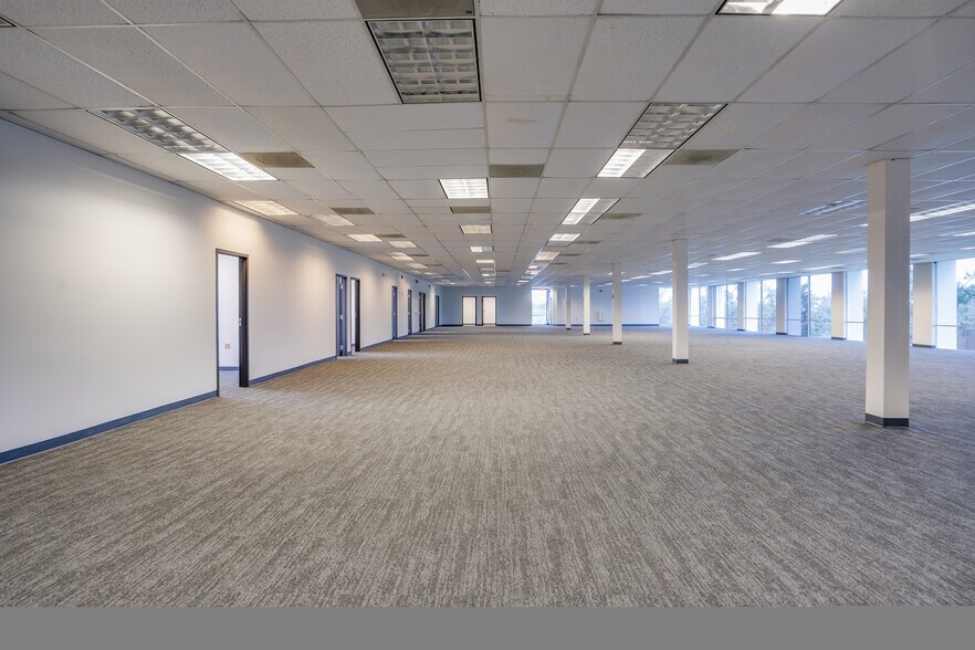 More Photos Of 1321 Executive Center Dr, Tallahassee Office Residential For Sale