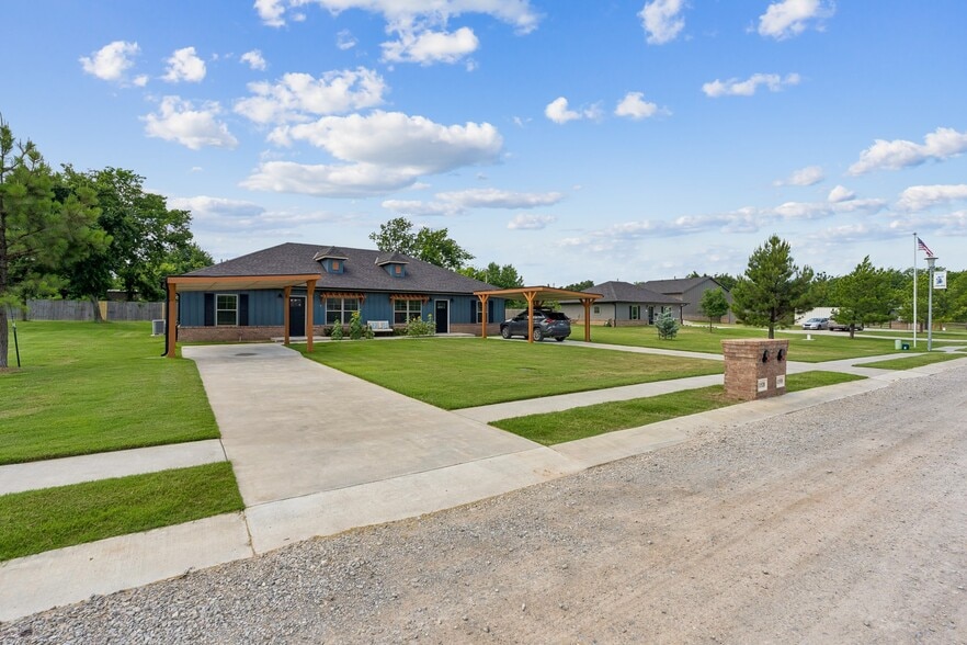 More Photos Of 11514-11529 Cottage Ln, Jones Apartments For Sale