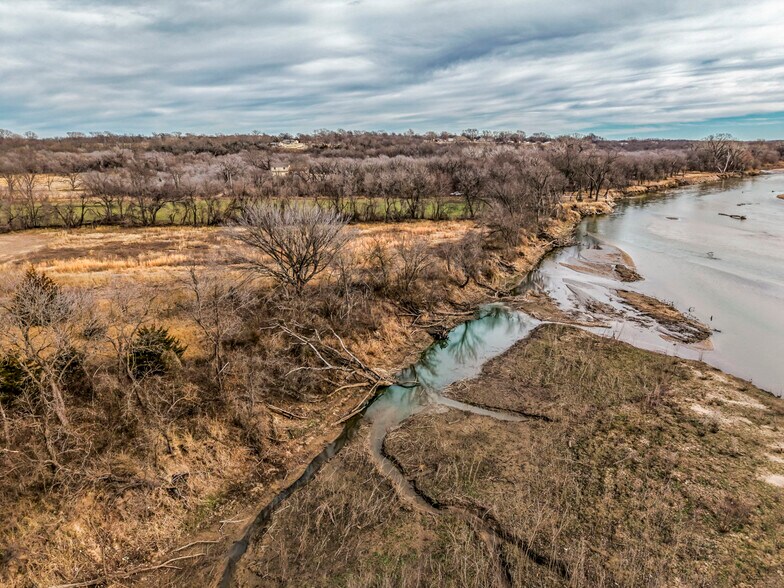 More Photos Of 79+/- Acres on 272nd Rd. Rd @ 41st Rd, Arkansas City Land For Sale