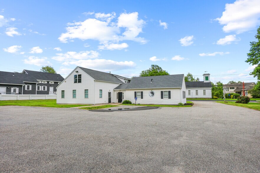 Primary Photo Of 27 Main St, Hebron Office For Sale