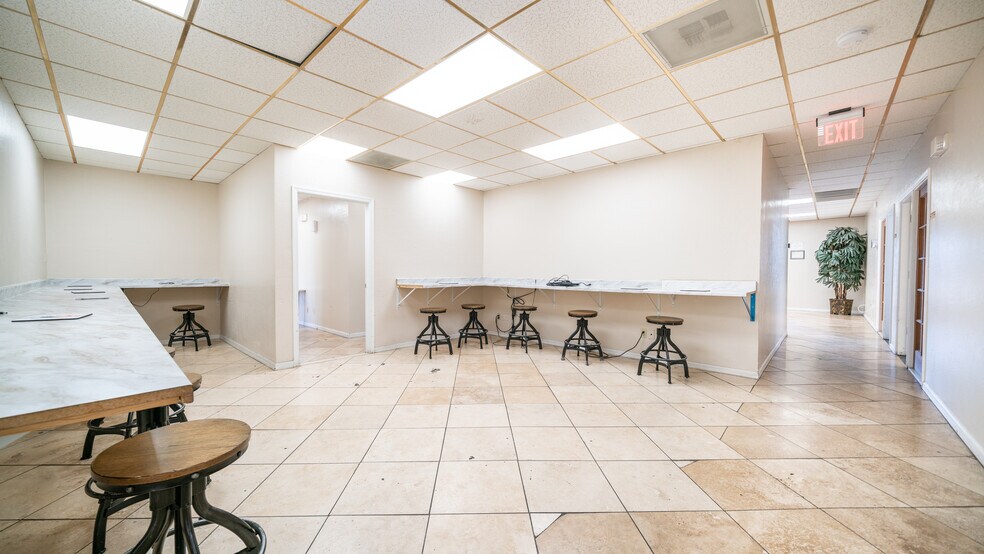 More Photos Of 715 N Gilbert Rd, Mesa Medical For Sale