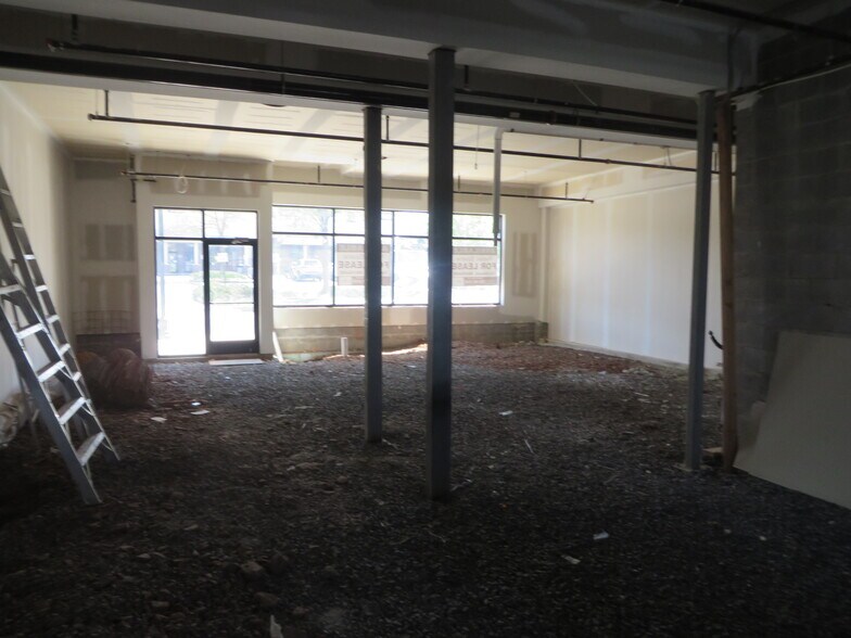 More Photos Of 745 Hamilton St, Somerset Apartments For Lease