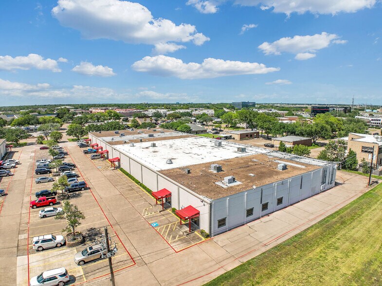 Primary Photo Of 902-910 Gemini, Houston Unknown For Lease