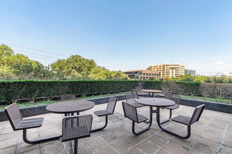 More Photos Of 10000 N Central Expy, Dallas Office Residential For Lease