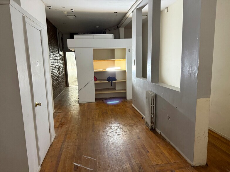 More Photos Of 55 Spring St, New York Multifamily For Sale