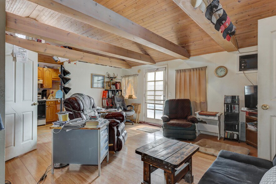 More Photos Of 218 N Avenue C, Kuna Apartments For Sale