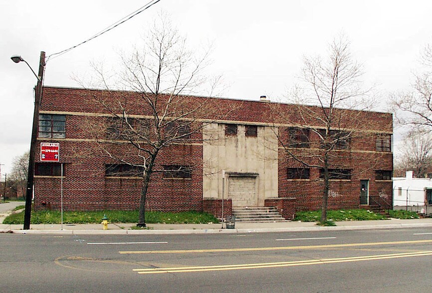 More Photos Of 897-901 Frelinghuysen Ave, Newark Warehouse For Sale