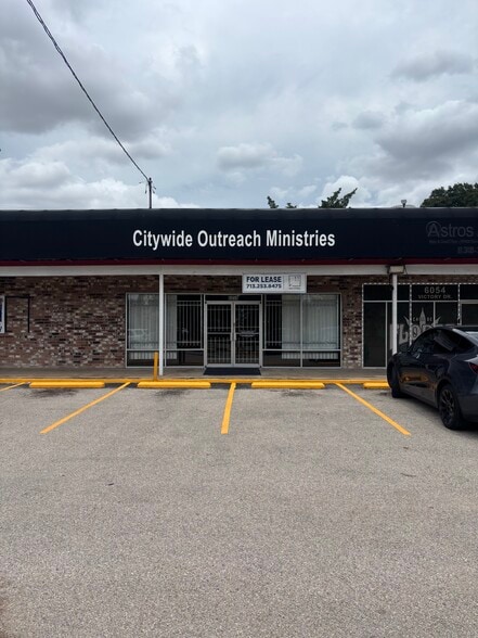Primary Photo Of 6046-6060 W Little York Rd, Houston Unknown For Lease