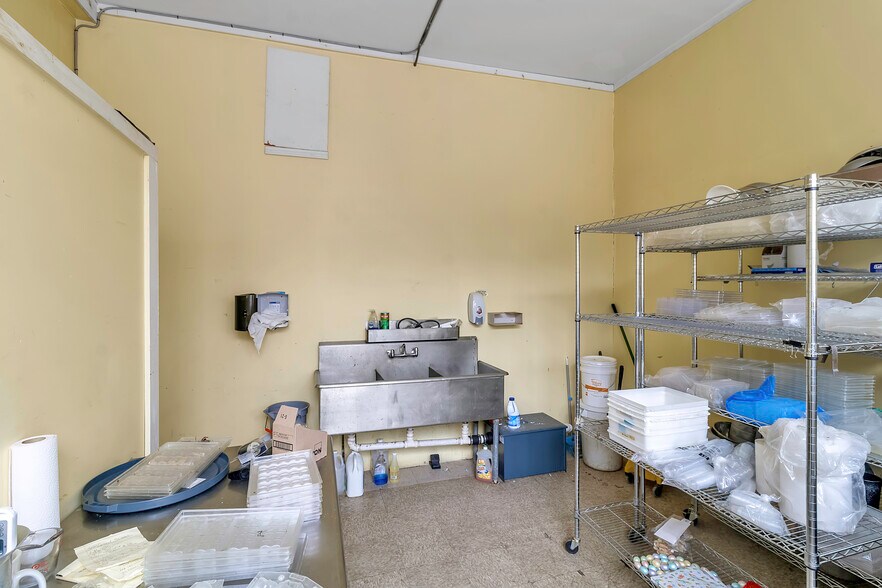 More Photos Of 2302 Main St, Buffalo Storefront Retail Residential For Sale