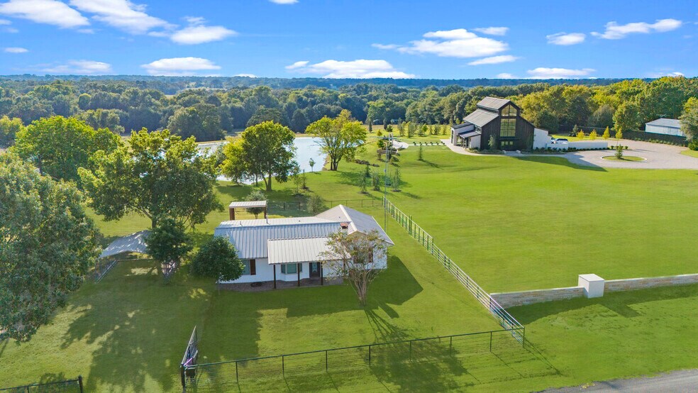 More Photos Of 2769 RS County Road 3160, Emory Lodge Meeting Hall For Sale