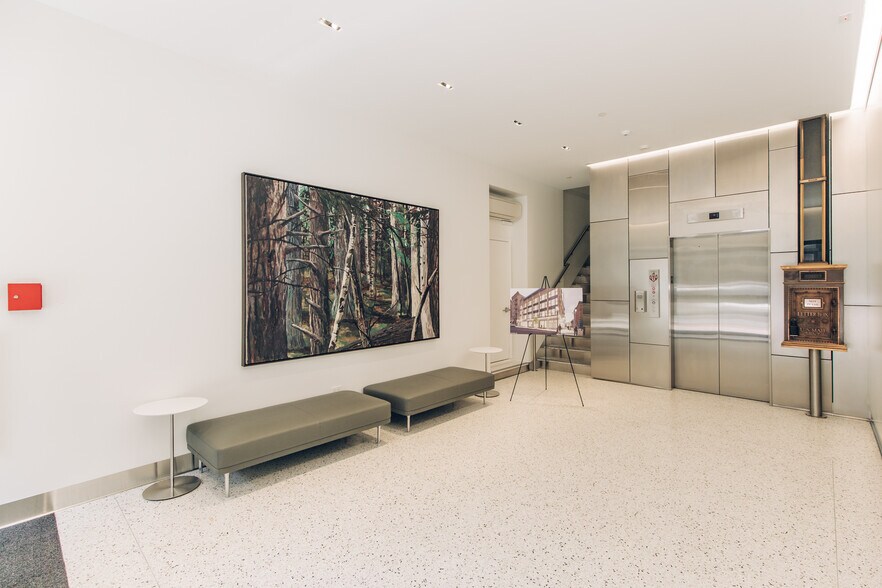More Photos Of 705-711 SW Alder St, Portland Office For Lease