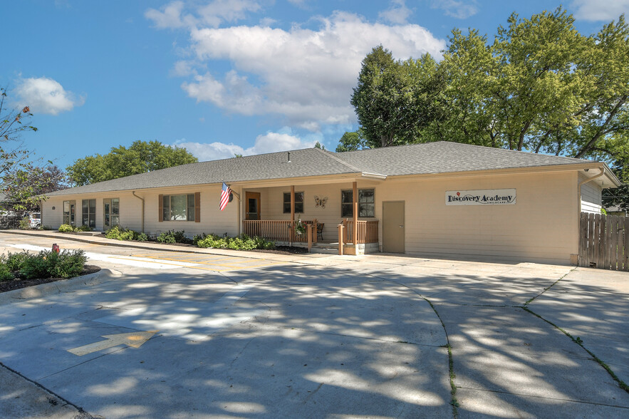 Primary Photo Of 603 S Jefferson St, Papillion Daycare Center For Sale