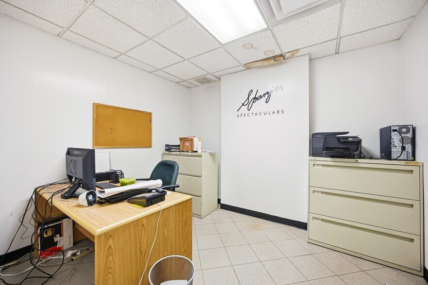 More Photos Of 38-56 11th Street, Long Island City Industrial For Sale
