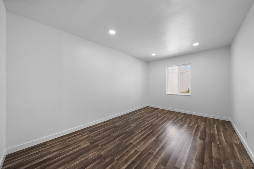 More Photos Of 3515 W Commonwealth, Fullerton Multifamily For Sale