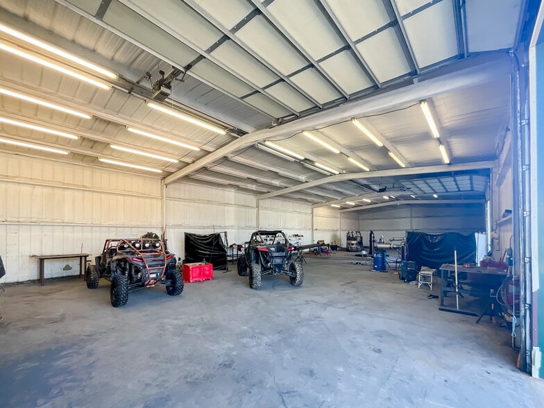 More Photos Of 400 Stoddard st, Odessa Warehouse For Sale