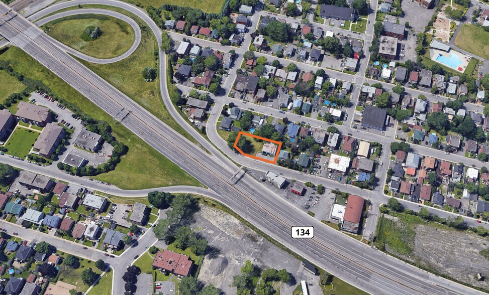 More Photos Of 1945 Av Des Chênes, Lemoyne Land For Sale