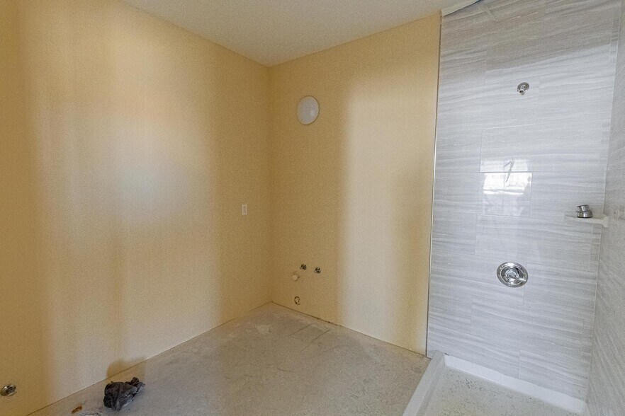 More Photos Of 3674 W Imperial Hwy, Inglewood Apartments For Lease