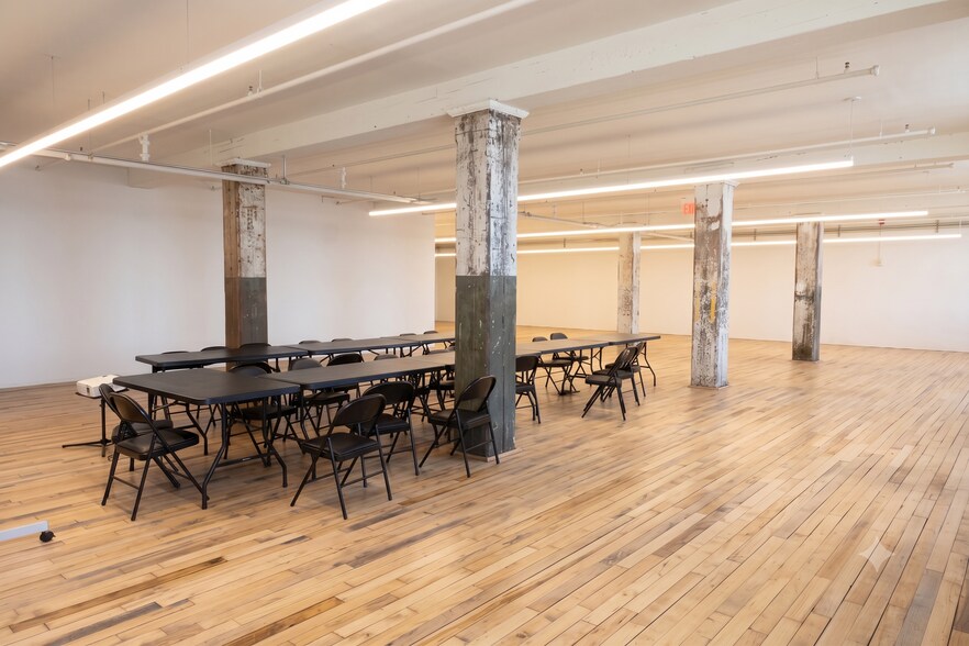 More Photos Of 4100 1st Ave, Brooklyn Unknown For Lease