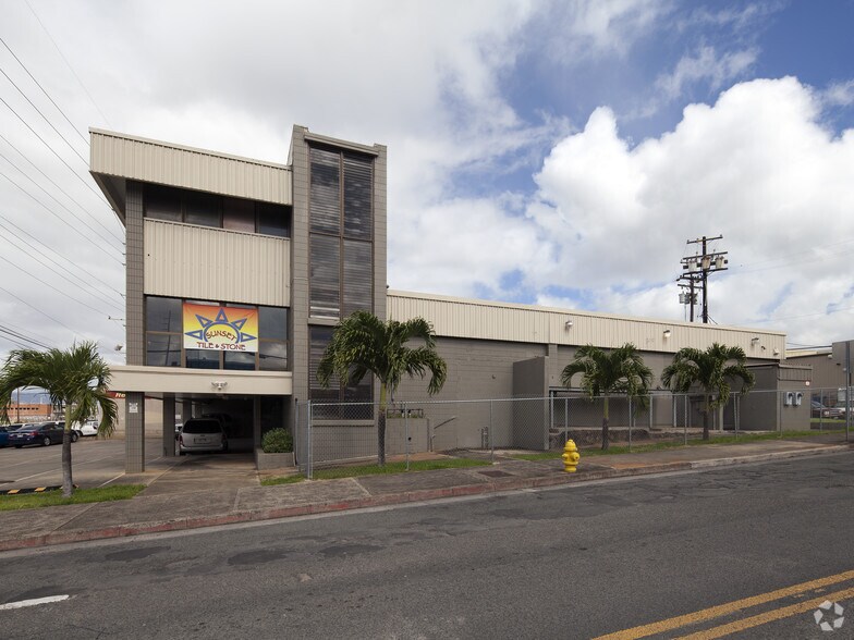 More Photos Of 2222 Kamehameha Hwy, Honolulu Warehouse For Lease