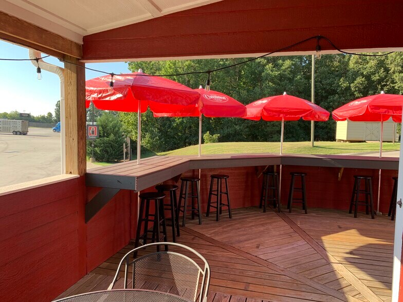 More Photos Of 139 Lemmons Ln, Gaffney Restaurant For Sale