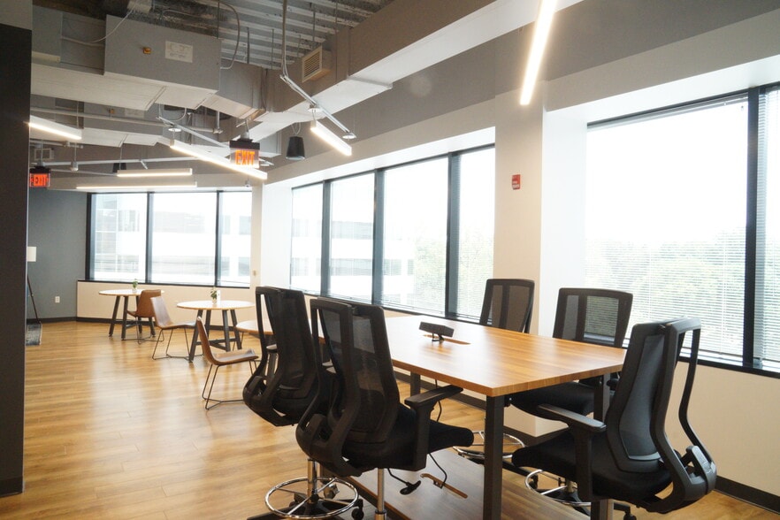 More Photos Of 10490 Little Patuxent Pky, Columbia Coworking Space