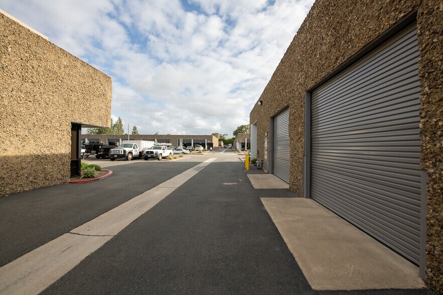 More Photos Of 2223-2320 S Fairview St, Santa Ana Unknown For Lease