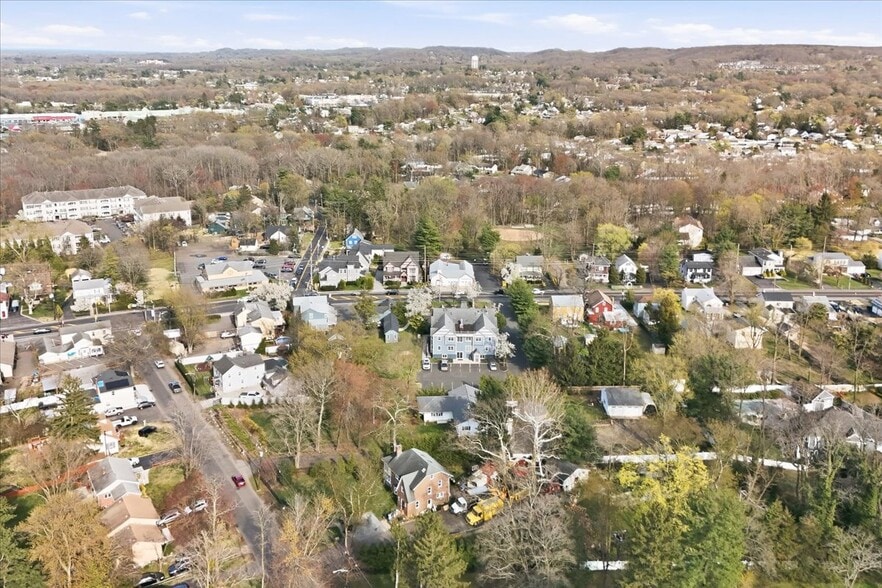 More Photos Of 96 Freneau Ave, Matawan Office For Sale