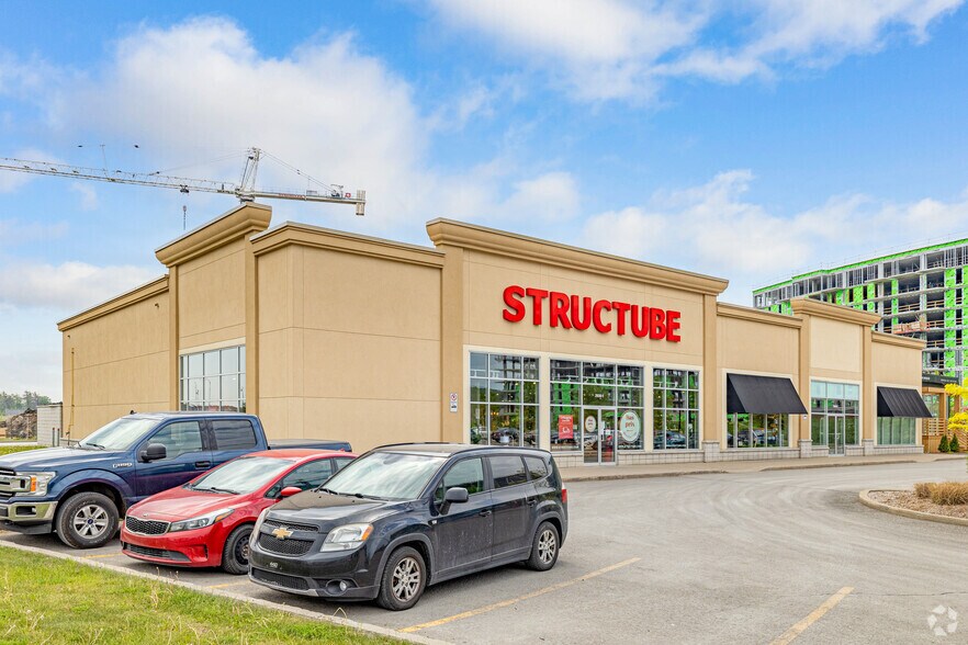 More Photos Of 155 Montée Masson, Mascouche Unknown For Lease