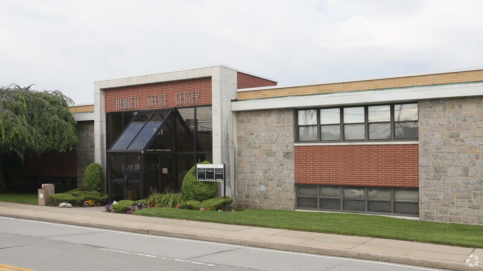 More Photos Of 301 Mill Rd, Hewlett Office For Lease