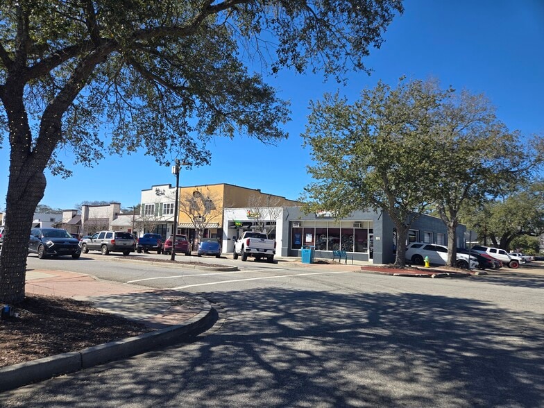 Primary Photo Of 533 Broadway St, Myrtle Beach Storefront For Sale