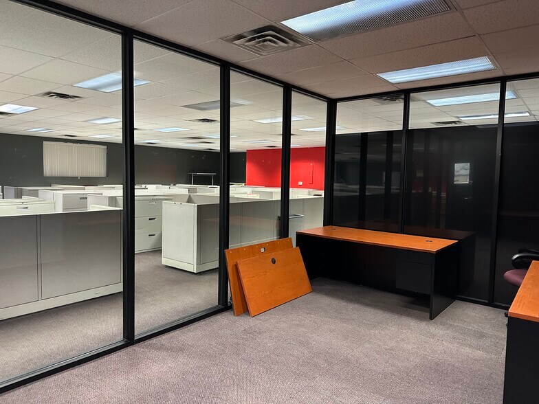 More Photos Of 11355 Stephens Rd, Warren Office For Sale