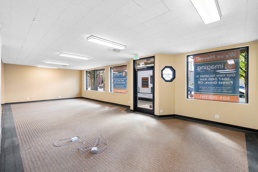 More Photos Of 305 NE Russell St, Portland Light Manufacturing For Sale