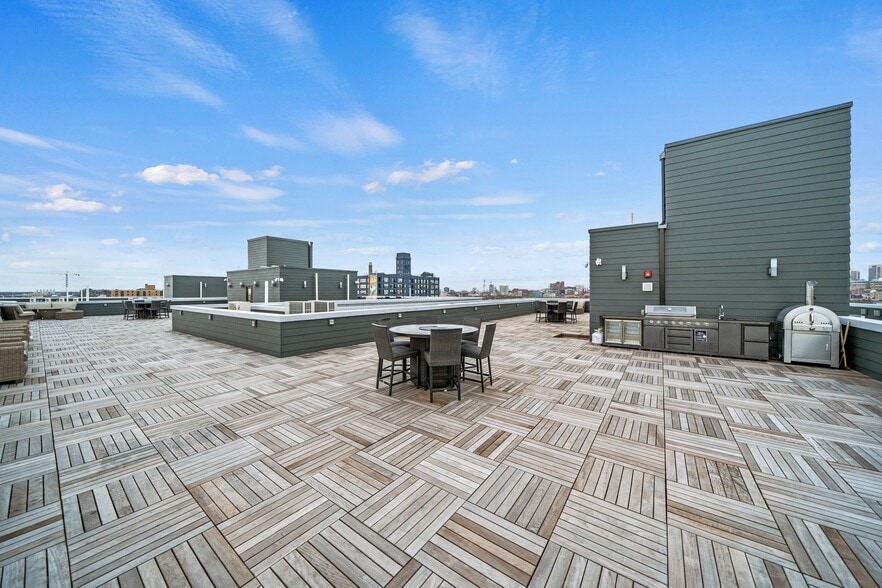 More Photos Of 1000-1038 W Girard Ave, Philadelphia Apartments For Lease