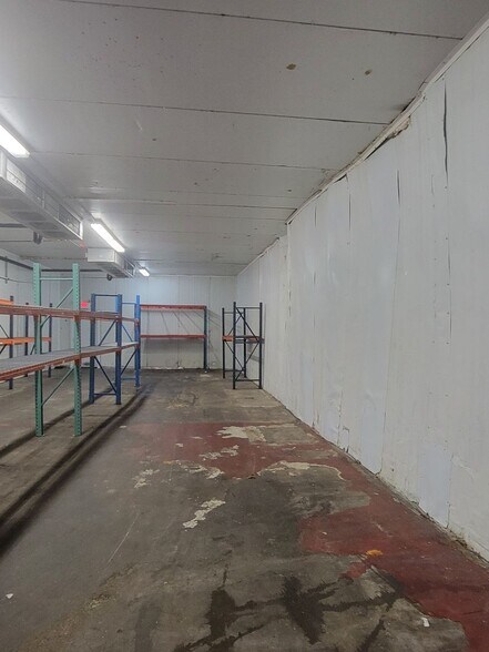 More Photos Of 9-14 Arlington Ave, Kearny Refrigeration Cold Storage For Lease