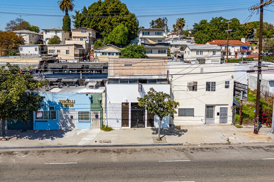 Primary Photo Of 4565 Valley Blvd, Los Angeles Manufacturing For Sale