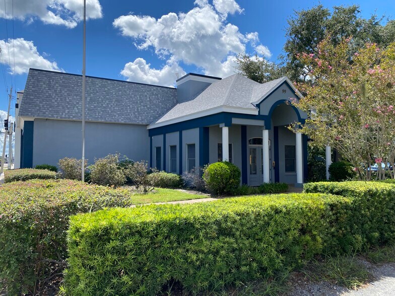 More Photos Of 99 6th St SW, Winter Haven Office For Lease