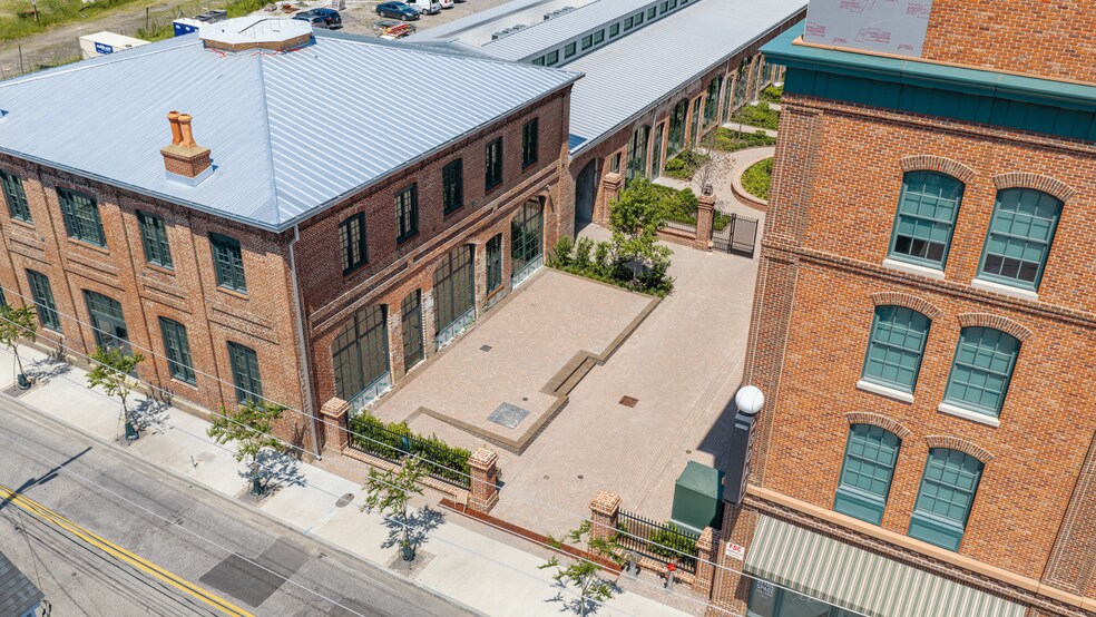 More Photos Of 40 Line St, Charleston Apartments For Lease