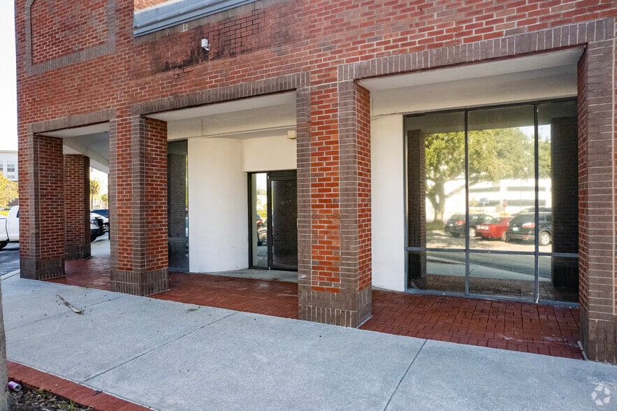 More Photos Of 2604-2682 E Fowler Ave, Tampa Unknown For Lease