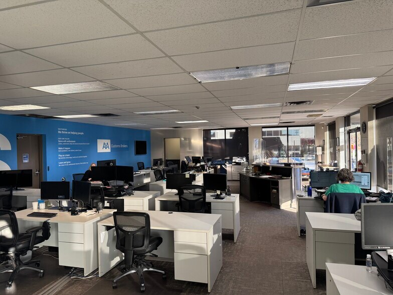 More Photos Of 120 176 St, Surrey Office For Sale