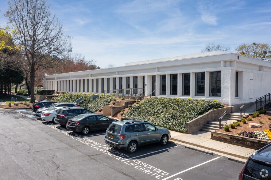 Primary Photo Of 9 Corporate Blvd NE, Atlanta Office For Sale