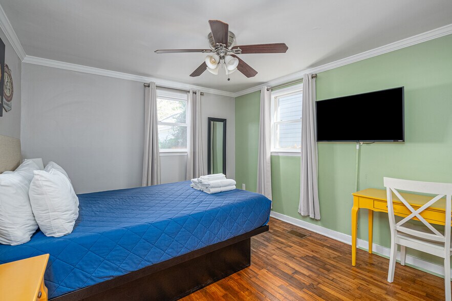 More Photos Of 522 E Bolton St, Savannah Apartments For Sale