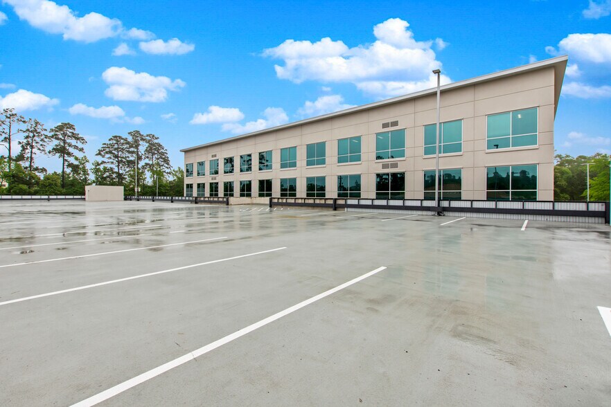 More Photos Of 1020 Riverwood Ct, Conroe Medical For Lease