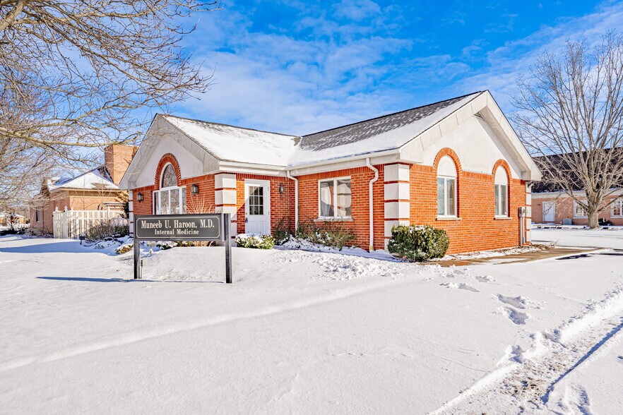 More Photos Of 822 Davison Rd, Lockport Coworking Space