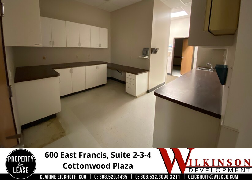 More Photos Of 600 E Francis St, North Platte Storefront For Lease