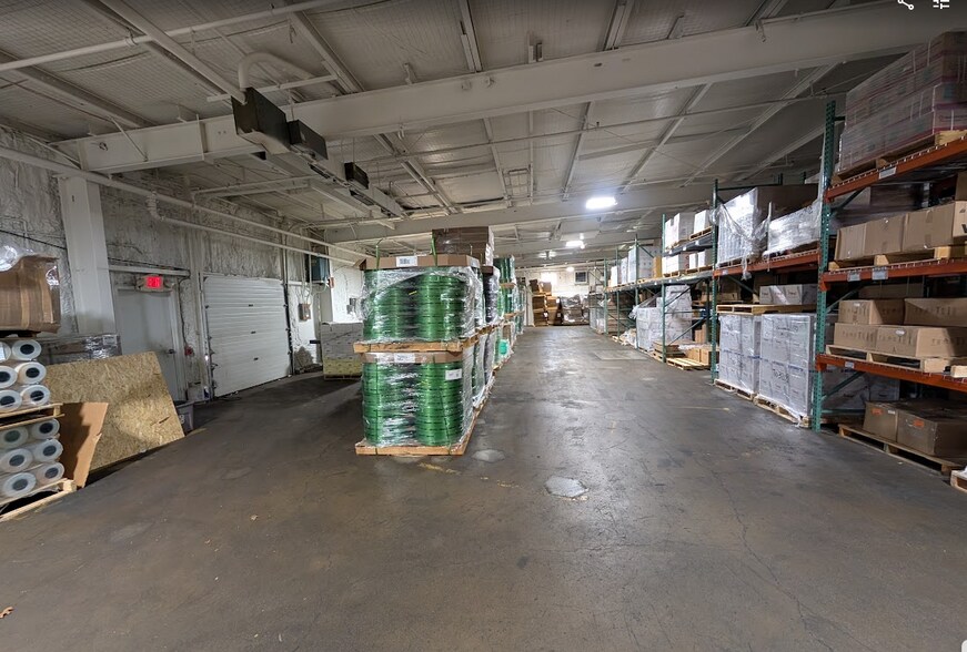 More Photos Of 2400 Ravine Rd, Kalamazoo Distribution For Lease