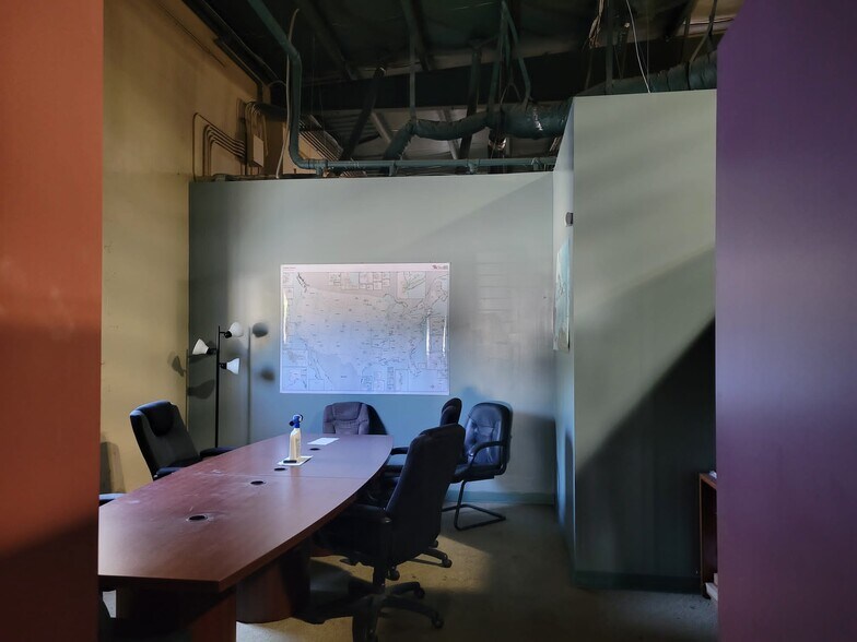 More Photos Of 404 S Martin Luther King Jr Ave, Clearwater Warehouse For Sale