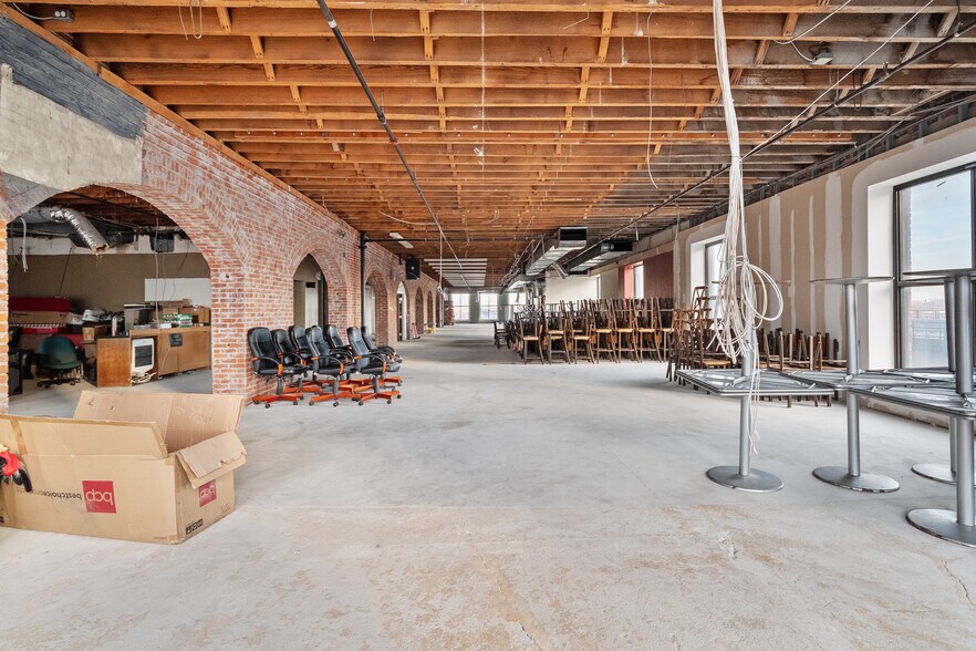 More Photos Of 612 N 2nd St, Saint Louis Office For Lease